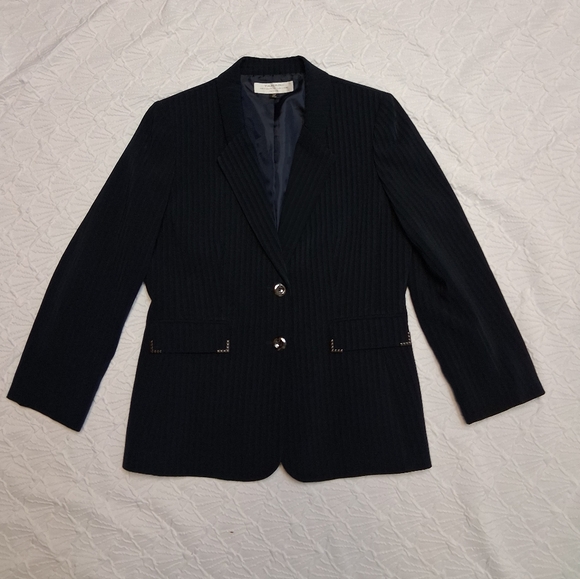 TAHARI elegant Classic Navy Pinstripe Women's Blazer Size 10p - Picture 7 of 16
